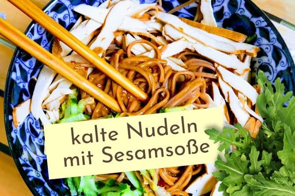 Kalte Nudeln mit Sesamsoße