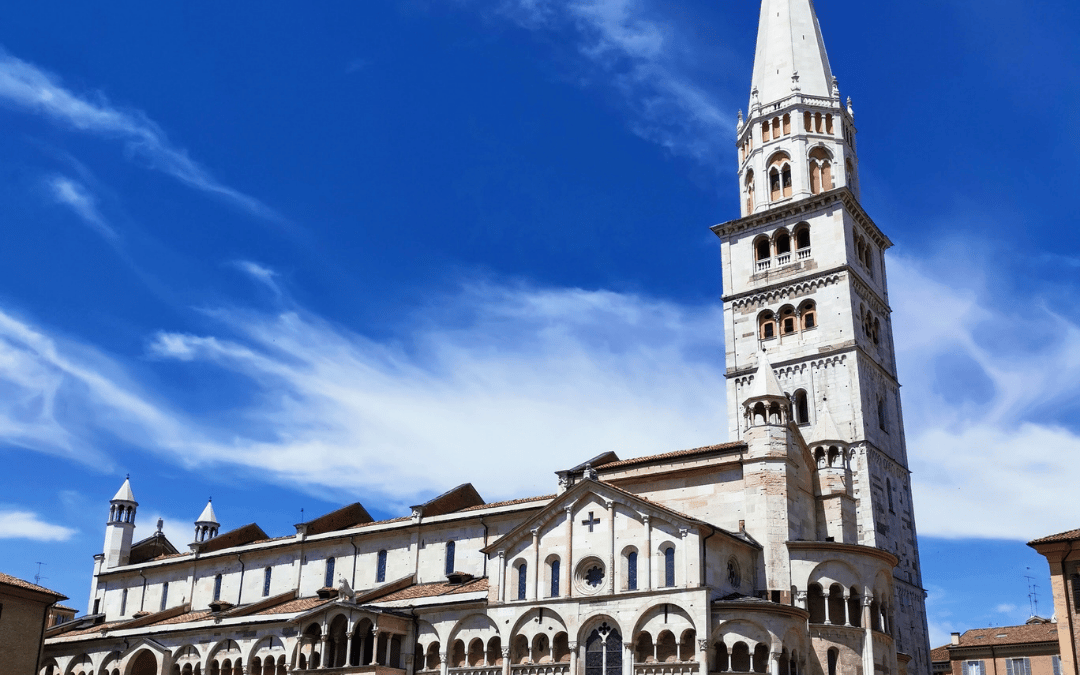 italienischer Dom aus Marmor in Modena