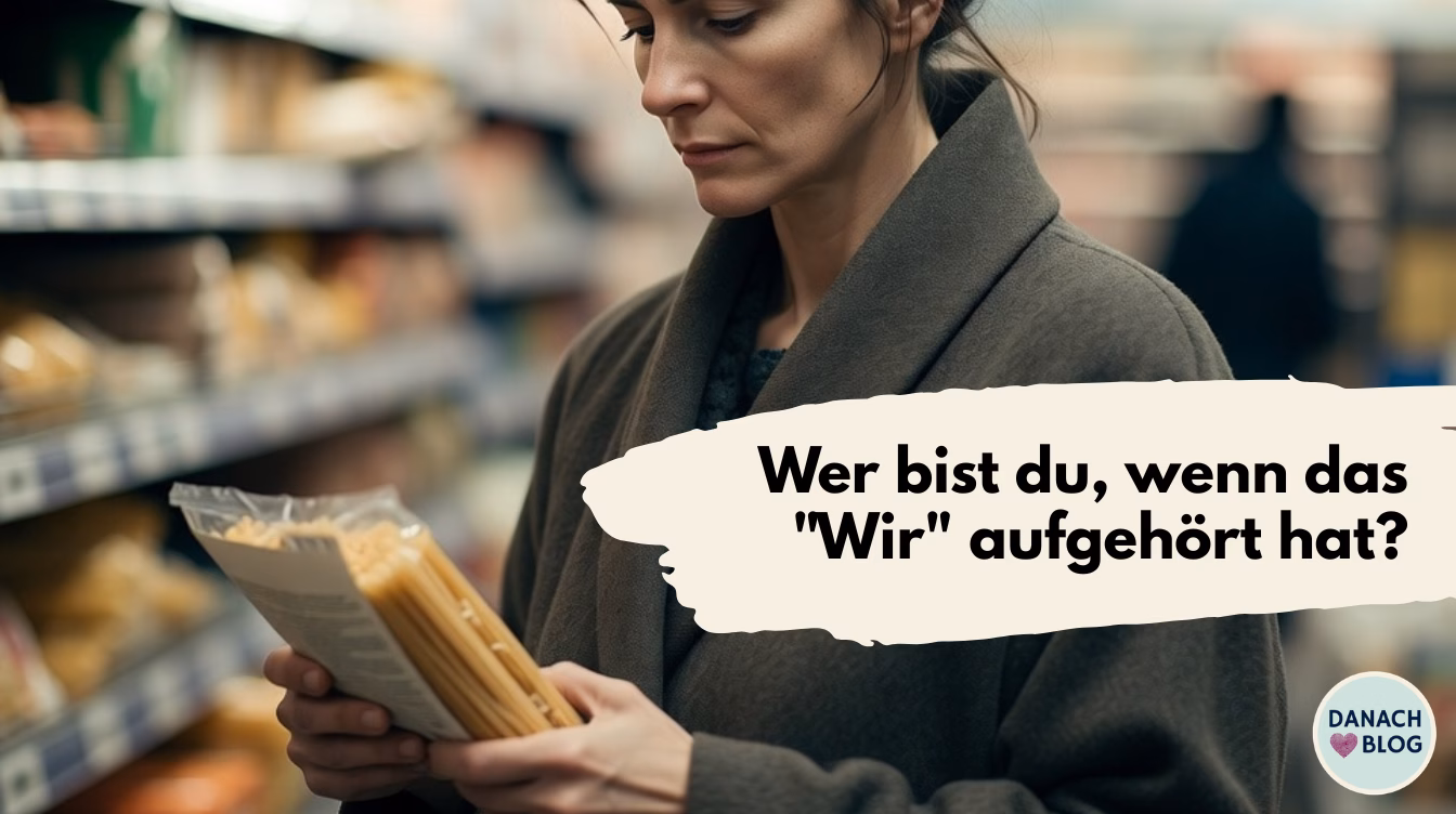 BB_wer_bist_du Frau steht allein im Supermarkt und bekommt eine Sinnkrise über eine Packung Nudeln. Wer bin ich nach dem Tod meines Partners